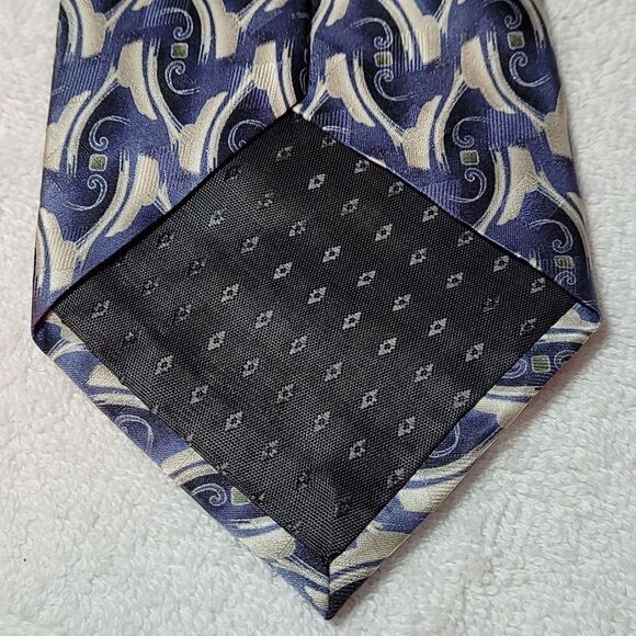Stafford Executive Men's all silk blue tie - Picture 4 of 6